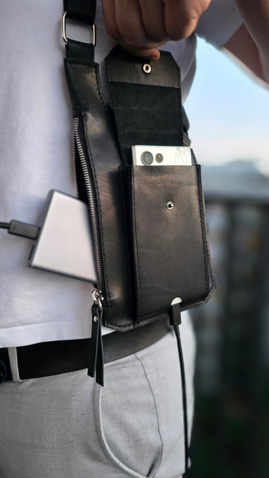 Kabura ze skóry Krust z paskami tekstylnymi