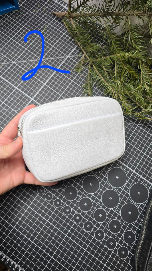 Women's clutch bag - white